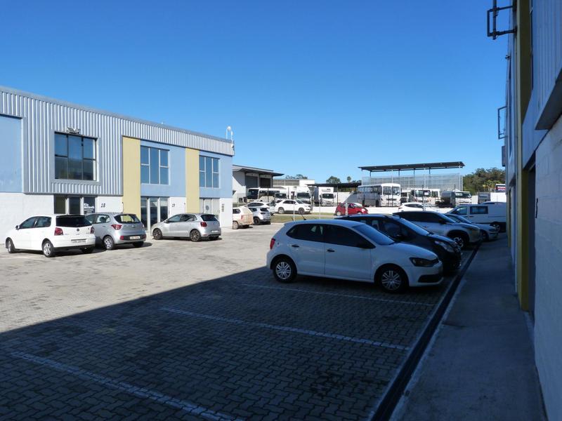 To Let commercial Property for Rent in Fairview Eastern Cape